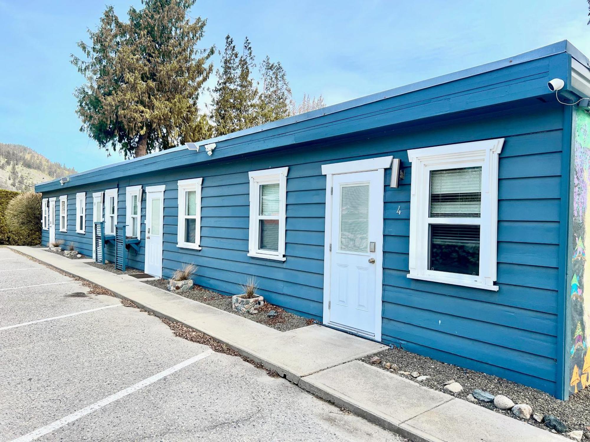 Peachland Beach Resort Eksteriør billede