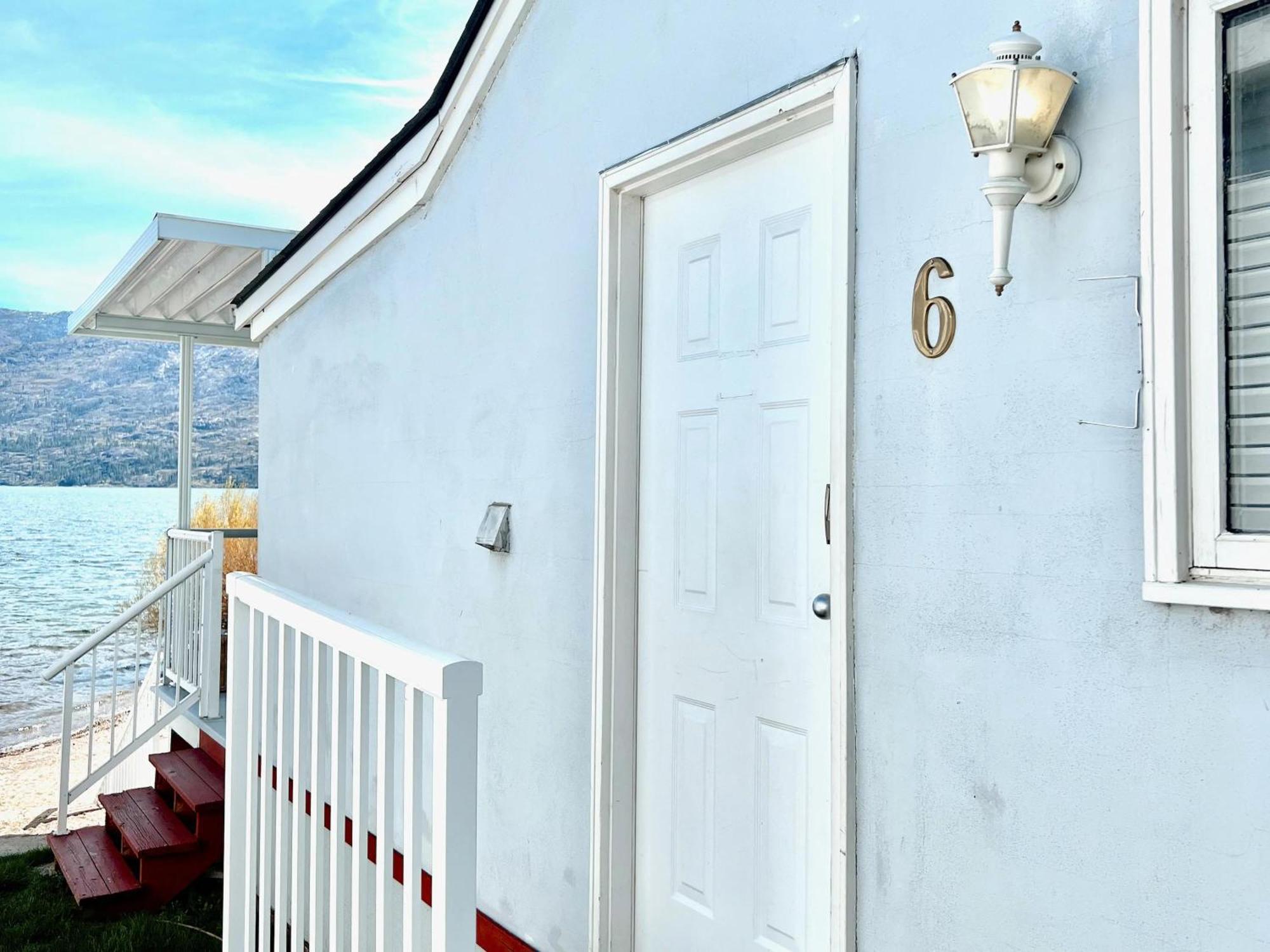Peachland Beach Resort Eksteriør billede