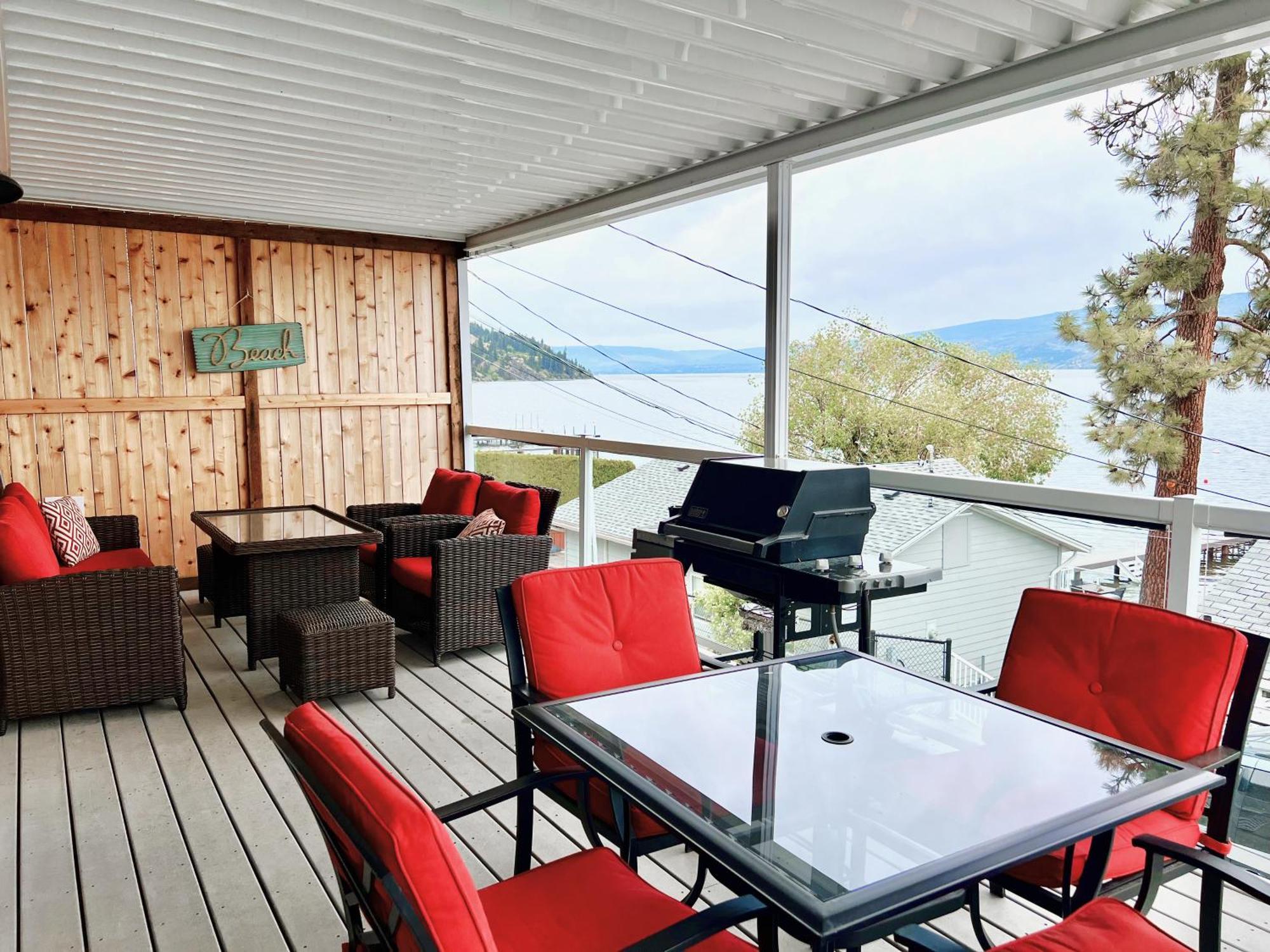 Peachland Beach Resort Eksteriør billede